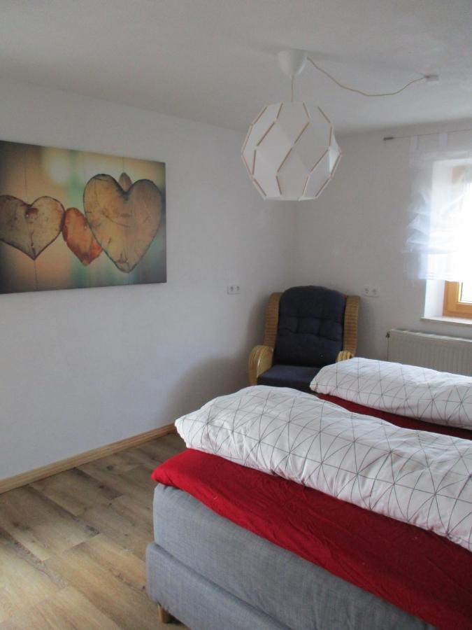 Ferienwohnung Roesch Feuchtwangen Ngoại thất bức ảnh